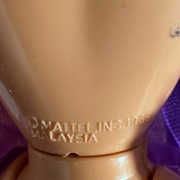 Mattel Barbies Set of 4 with Evening Gowns Mixed Set - Picture 14 of 16